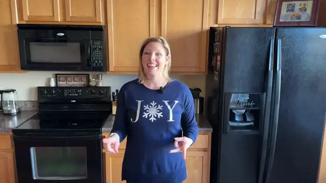 'Video thumbnail for Keto Snickerdoodle Magic; Low Carb Cookie Perfection (720p_30fps_H264-128kbit_AAC)'