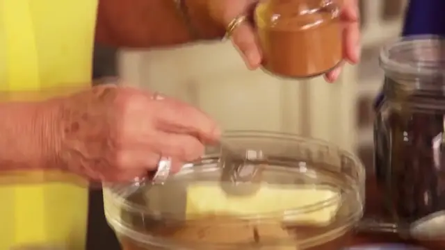 Video thumbnail for 
				 Soda Baked Apples