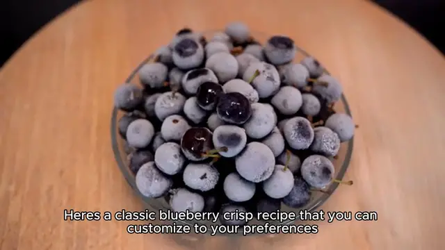 Video thumbnail for blueberry crisp recipe