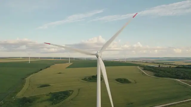 Video thumbnail for The Benefits of Investing in Renewable Energy Stocks