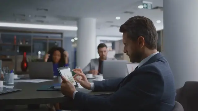 Video thumbnail for Mastering Social Media Marketing