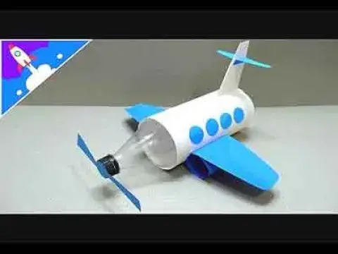 Video thumbnail for Como fazer Avião com garrafa pet e cartolima - Reciclar