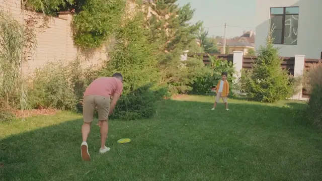 Video thumbnail for To Kill a Mockingbird | Chapter 1