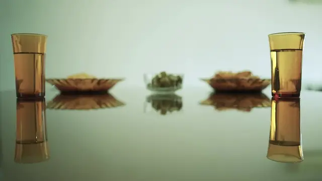 Video thumbnail for 600c9939-A_Few_Strands_Of_Hair_Trailer (1).mp4