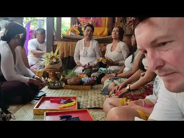 Video thumbnail for Inside a Balinese Home 🇮🇩 Learning to Make Traditional Offerings in Bali
