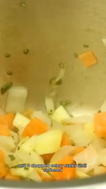 Video thumbnail for turkey soup recipe