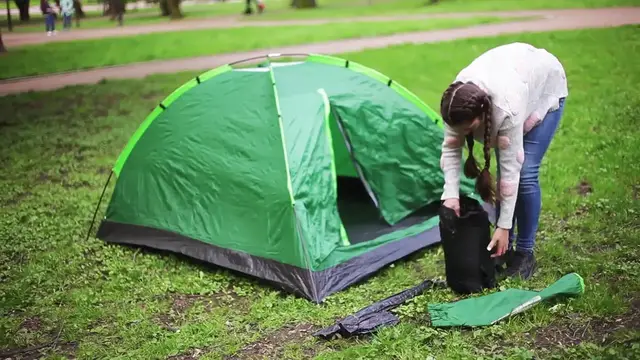 Video thumbnail for Angler Port-a-Cube LED Light Tent: In-Depth Review & Step-by-Step Setup Guide