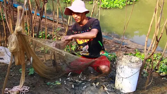 'Video thumbnail for Fishman Catch fish a lot'