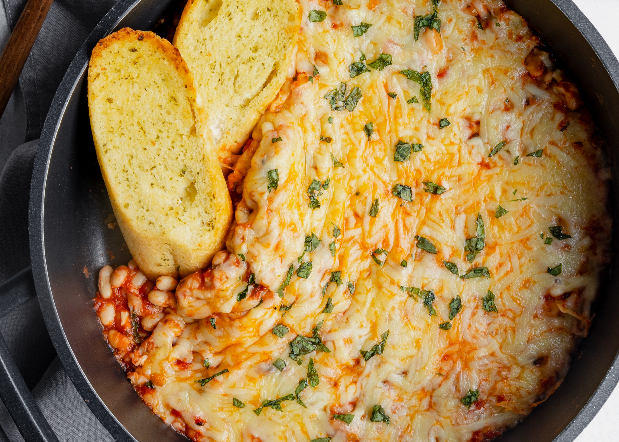 Bellatoria Chicken Carbonara Pan Pizza Review – Freezer Meal Frenzy