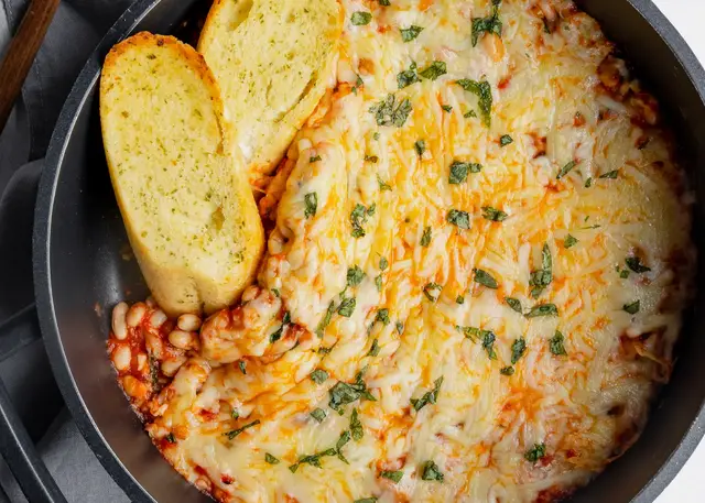 Video thumbnail for Pizza Beans
