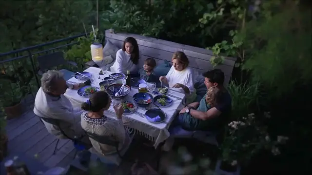 Video thumbnail for Appetizer Meatball: A Bite-Sized Hero for Every Party