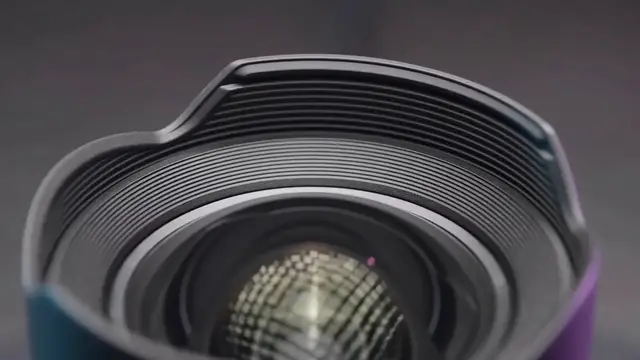 Video thumbnail for Tamron SP 35mm F1.4 (F045) – A Lens of Distinction