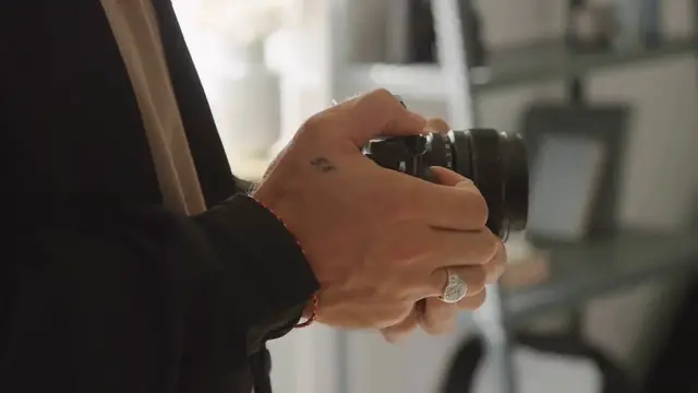 Video thumbnail for Zeiss Milvus APO Sonnar 135mm f/2 – A Masterpiece of Optical Engineering