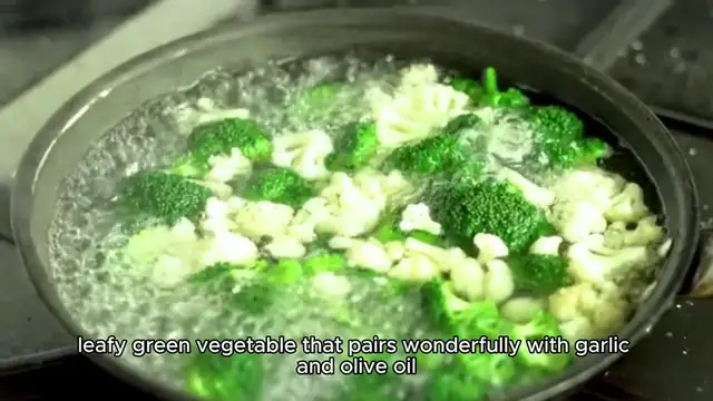 Video thumbnail for broccoli rabe recipe