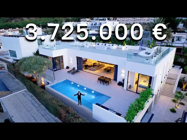 'Video thumbnail for Luxury Villa for Sale in Albir: Beachfront Property with Sea Views & Modern Amenities'