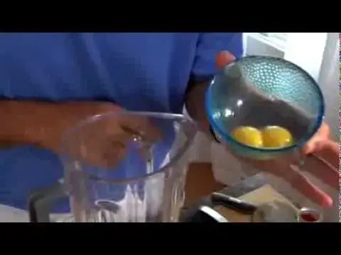 Video thumbnail for Jamie Deen's How-To: Making Blender Hollandaise