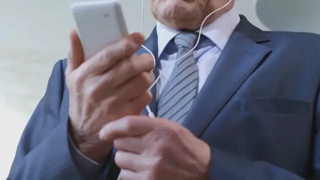 Video thumbnail for Biden tells Netanyahu to accept truce in ‘very direct’ call, promises news 'defensive US military assets' for Israel