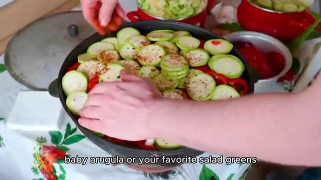 Video thumbnail for mediterranean salad recipe