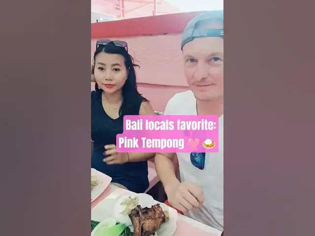 Video thumbnail for Bali restaurant favorite among Indonesian locals: Pink Tempong 🩷🍛 a fully pink restaurant ! 😋