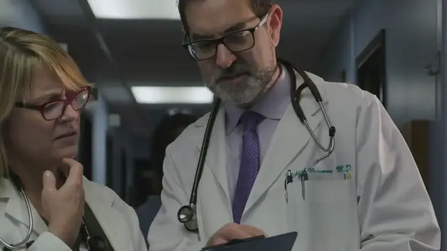 Video thumbnail for "Ellen Pompeo Returns for 7 Episodes in Grey's Anatomy Season 21"