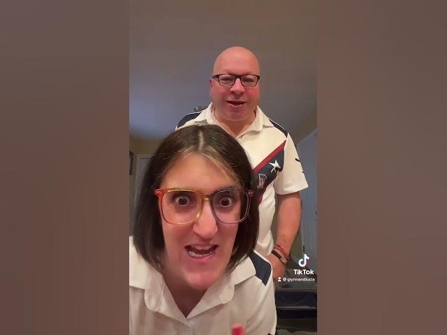 Video thumbnail for Evel Knievel Shuffle! 👟👟