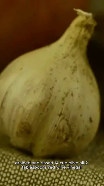 Video thumbnail for artichoke heart recipe