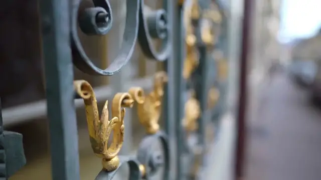 Video thumbnail for Zeiss Milvus Distagon T* 18mm f/2.8 – A Lens of Precision and Artistry