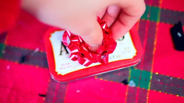 Video thumbnail for DIY Christmas Gifts!! How to Make EASY Christmas Presents FAST!!