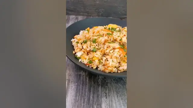 Video thumbnail for One-Pan Wonder: Delicious Salmon and Broccoli Fried Rice #youtubeshorts #friedrice #easyrecipe