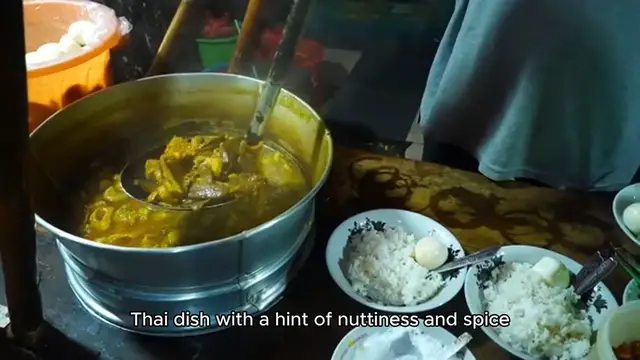 Video thumbnail for panang curry recipe