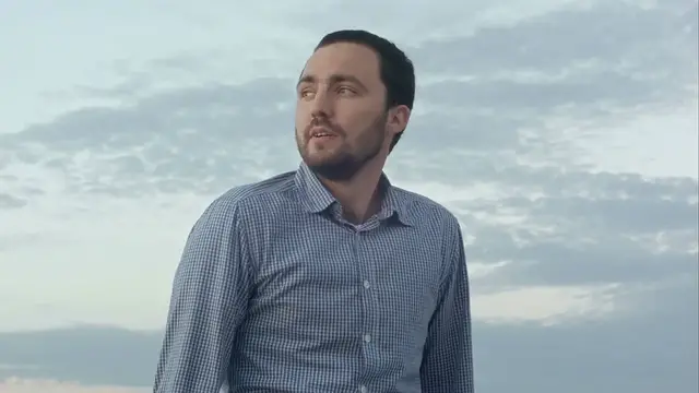 Video thumbnail for Middle of the Night : Riley Sager