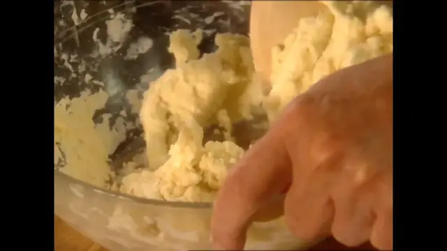 Video thumbnail for 
				 Shrimp Pie