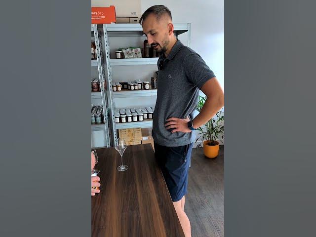 Video thumbnail for BANGO MANGO 🥭 Strong Ale mangue & passion (8%) – Dégustation Hoppy Road