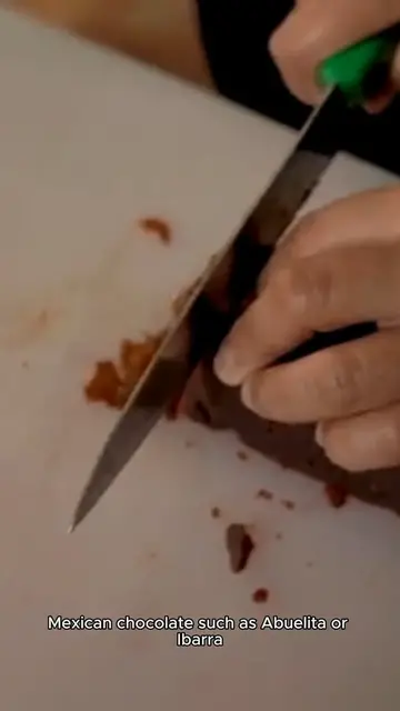 Video thumbnail for mexican champurrado recipe