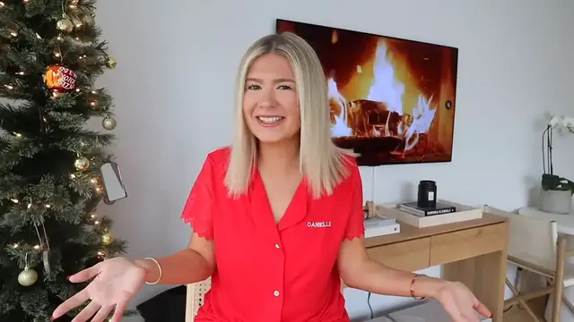 Video thumbnail for CHRISTMAS WISHLIST 2023 🎁🎄☃️