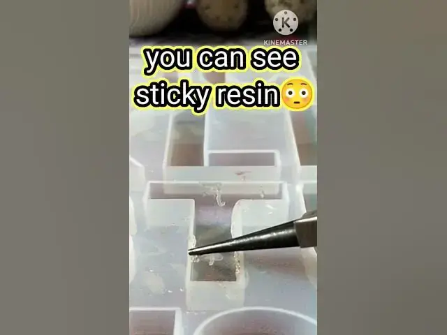 'Video thumbnail for How to clean🧹 silicone mold from sticky resin 🧴#shorts#ytshorts #handmade #diy @busymomcraft'