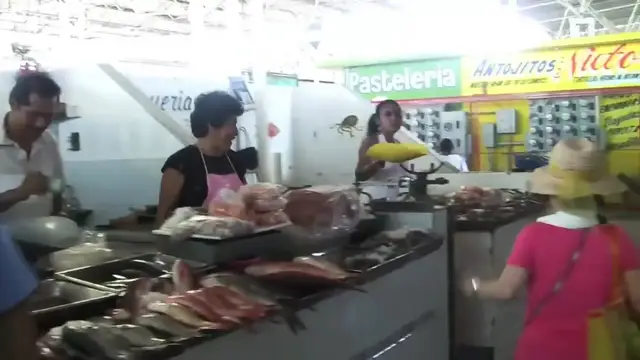 Video thumbnail for Emergency kimchi (yangbaechu kimchi  양배추김치)(720P HD)