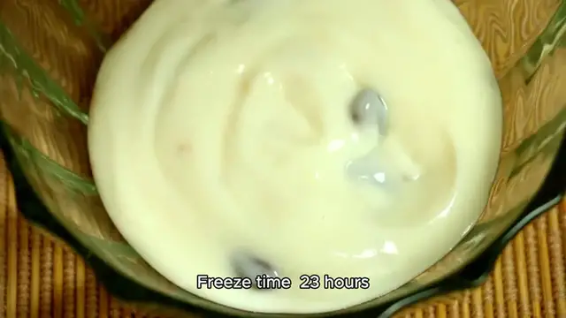 Video thumbnail for dog ice cream recipe