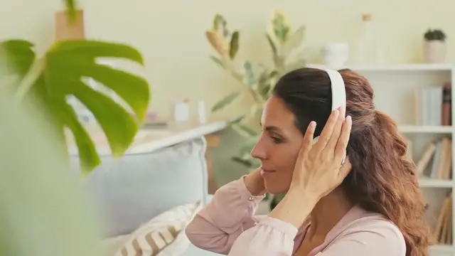 Video thumbnail for The 8 Best Headphones for Every Sound Enthusiast