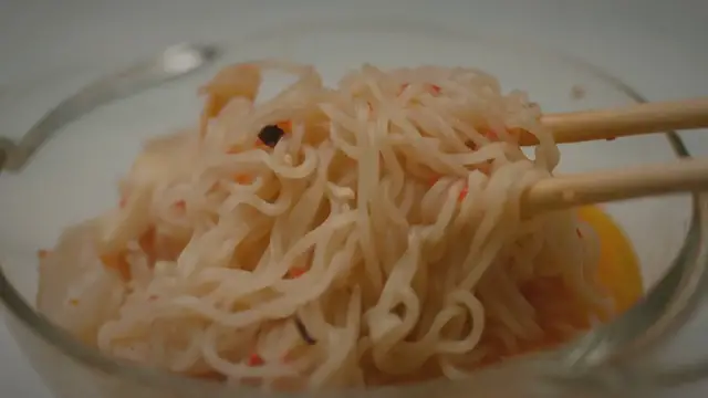 Video thumbnail for Mango Falooda – A Refreshing Delight