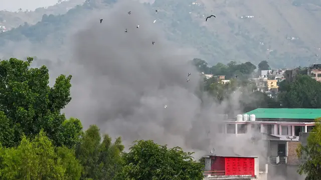 'Video thumbnail for Explosions in Indian-administered Kashmir'