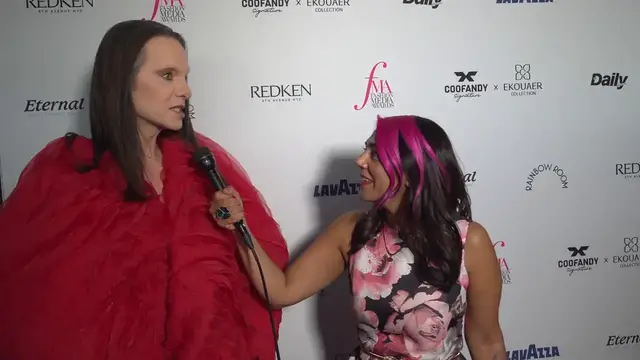 Video thumbnail for NY: Daily Front Row Fashion Media Awards 6.