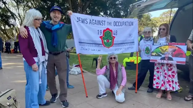 Video thumbnail for Pro-Palestine protest demands justice for Australian aid worker killed by Israel
