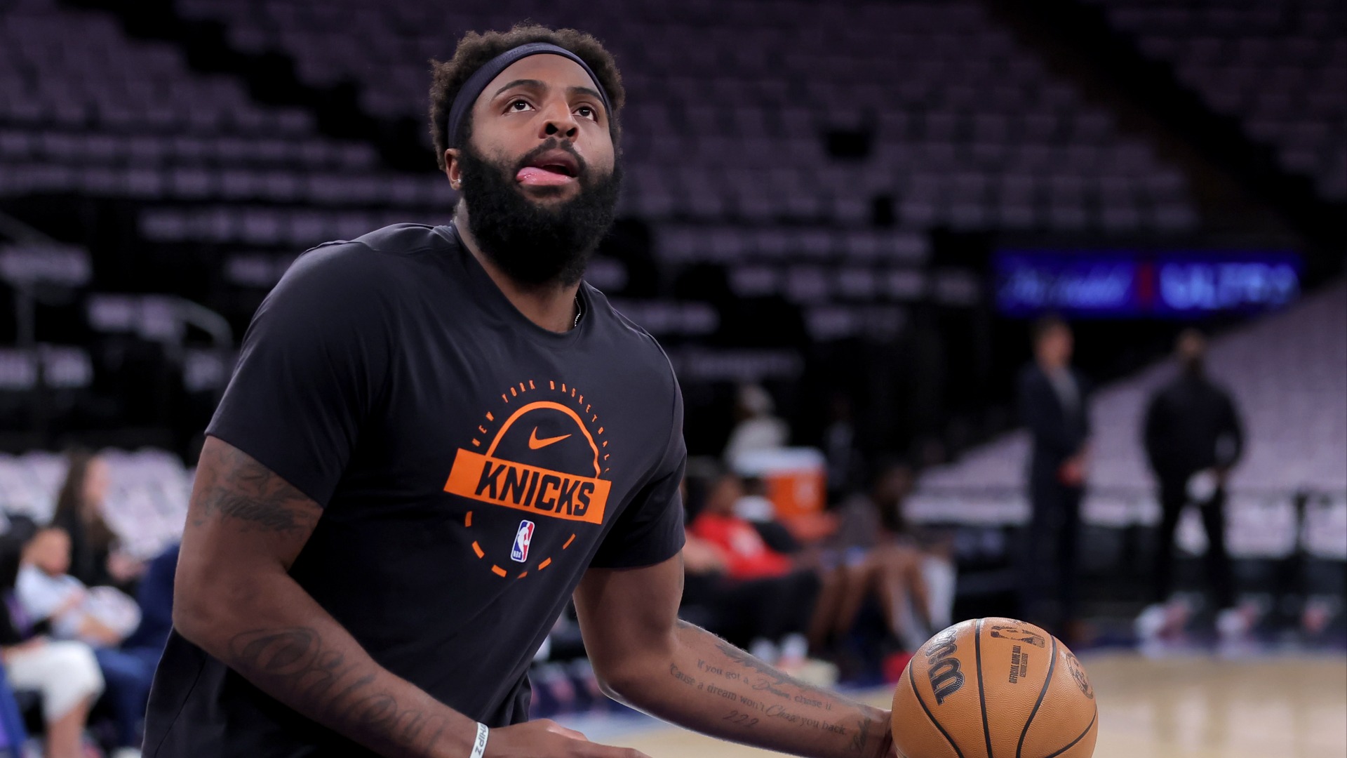 Video thumbnail for Mitchell Robinson's Injury: Will He Play in the NBA Finals?