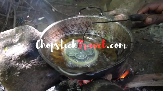 'Video thumbnail for Sri Lankan Village Food  FARMER'S LOTUS LEAF LUNCH + UNIQUE New Year Food in Sri Lanka!!'