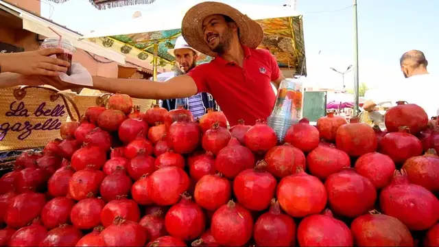 'Video thumbnail for Morocco Street Food - MARRAKESH'S BEST STREET FOOD GUIDE! CRAZY Halal Food tour in Morocco!!'