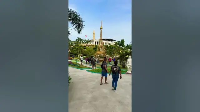 Video thumbnail for Sikatuna Mirror of the World, Bohol, the Philippines