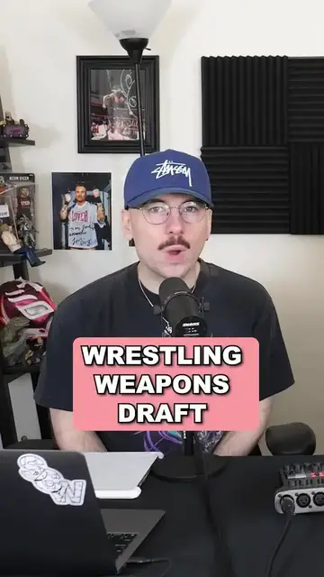 Video thumbnail for WWE BEST WEAPONS
