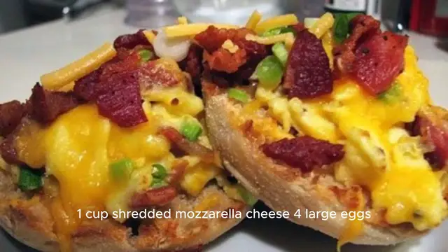 Video thumbnail for English Muffin Breakfast Pizza Recipe