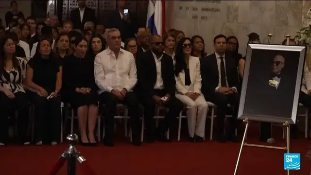 Video thumbnail for Dominican Republic: funerals begin for victims in nightclub collapse